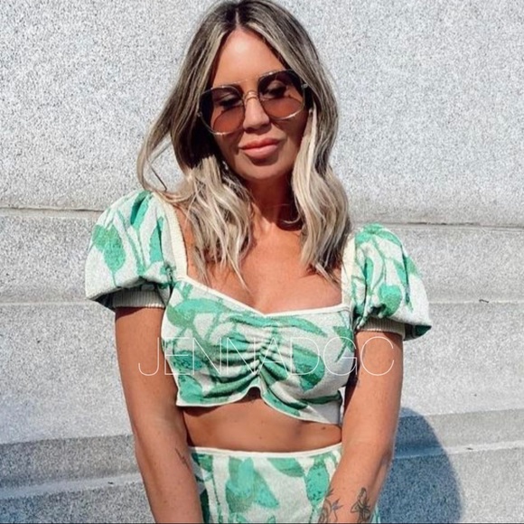 NWT leaf Zara cropped knit top - Picture 3 of 16